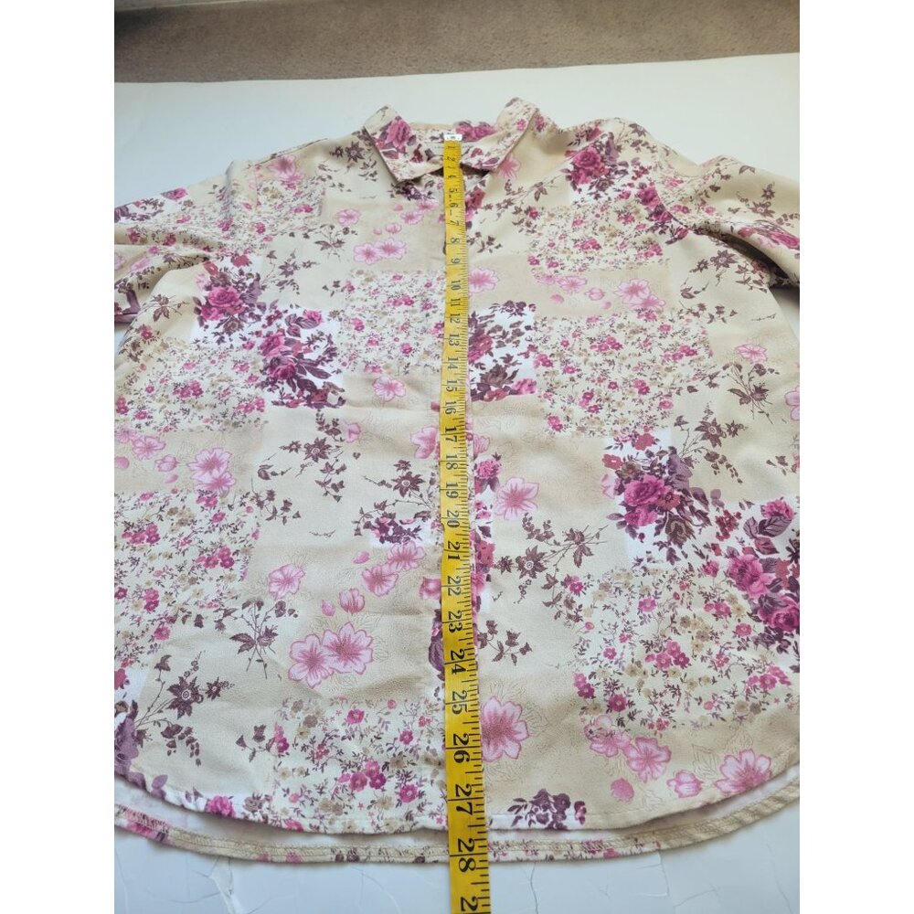 Lemon Grass  lightweight polyester material floral long-sleeve button-down Sz L - Picture 11 of 11